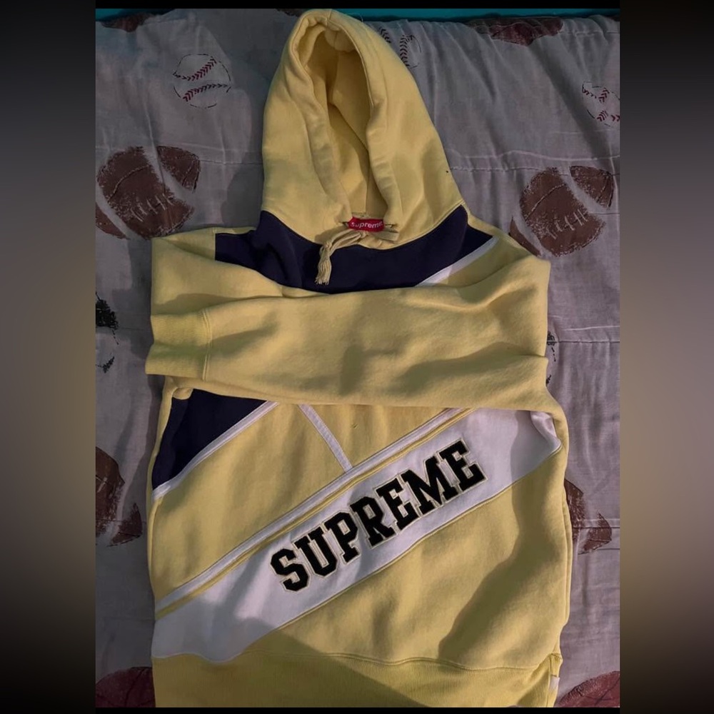 Supreme Diagonal Hoodie Medium “Lemon”